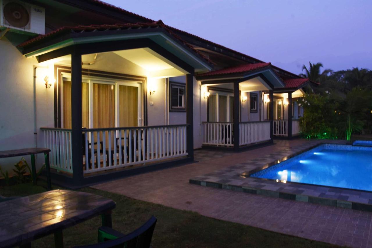 Vagator Retreat Resort With Swimming Pool Экстерьер фото