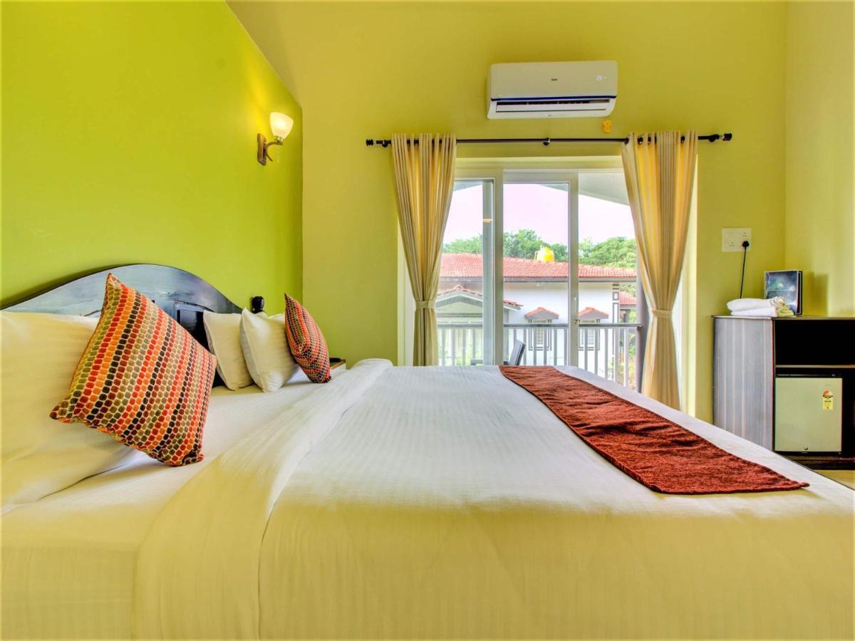 Vagator Retreat Resort With Swimming Pool Экстерьер фото